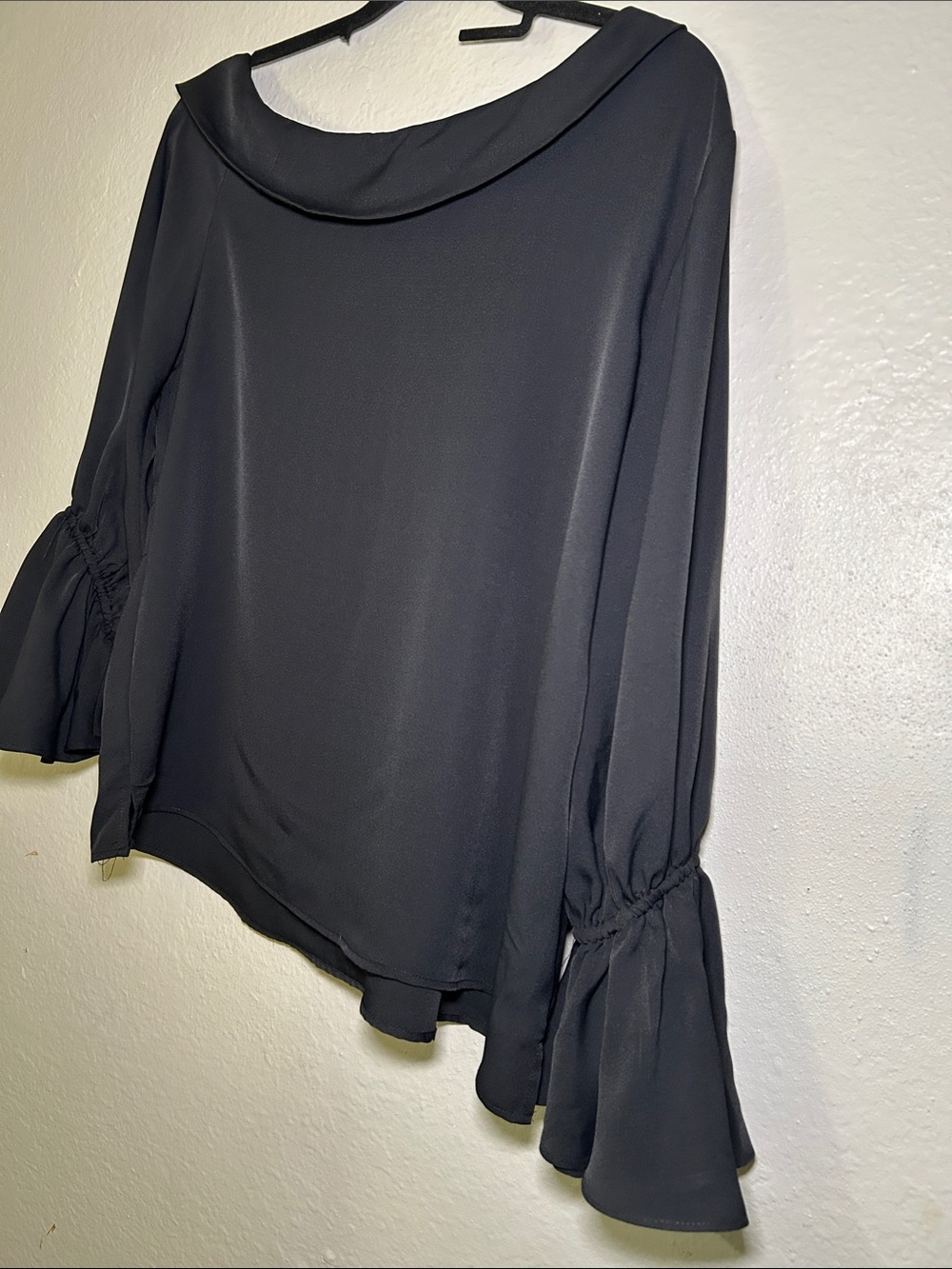 Vince Camuto Black Long-Sleeve Blouse with Draped Collar - Picture 7 of 7